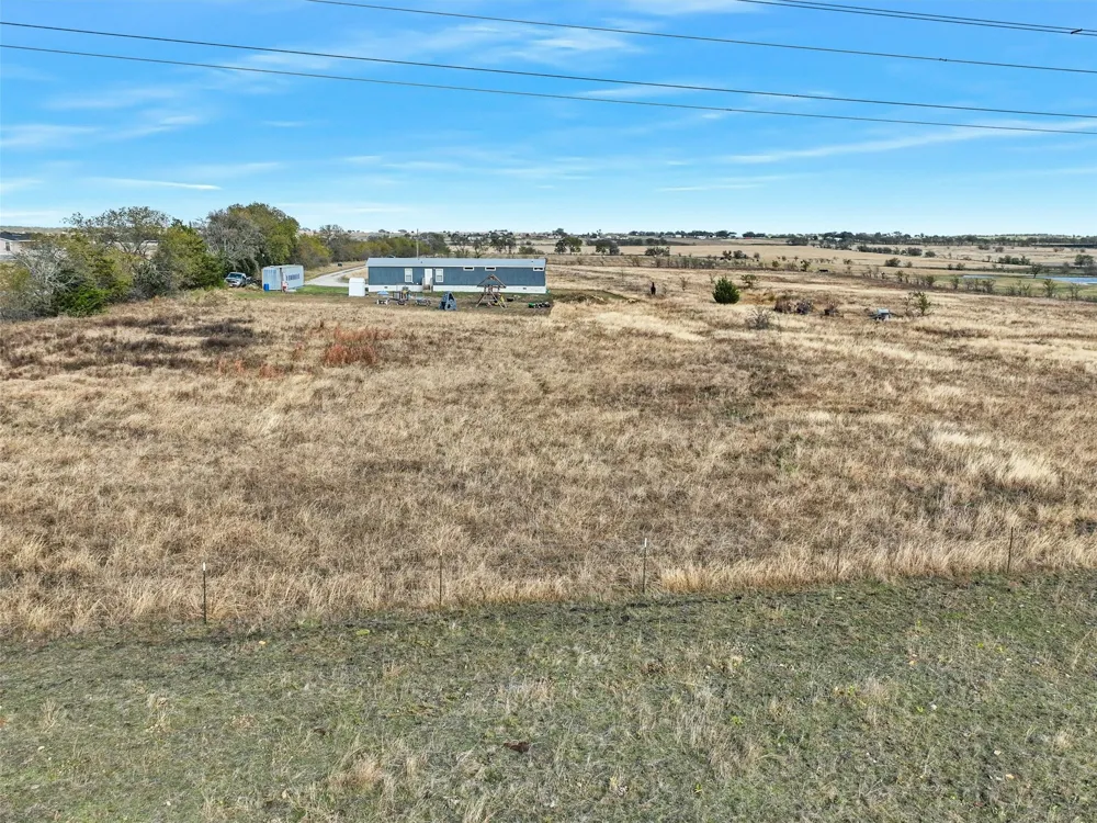 16384 FM  1173 Krum, TX 76249
