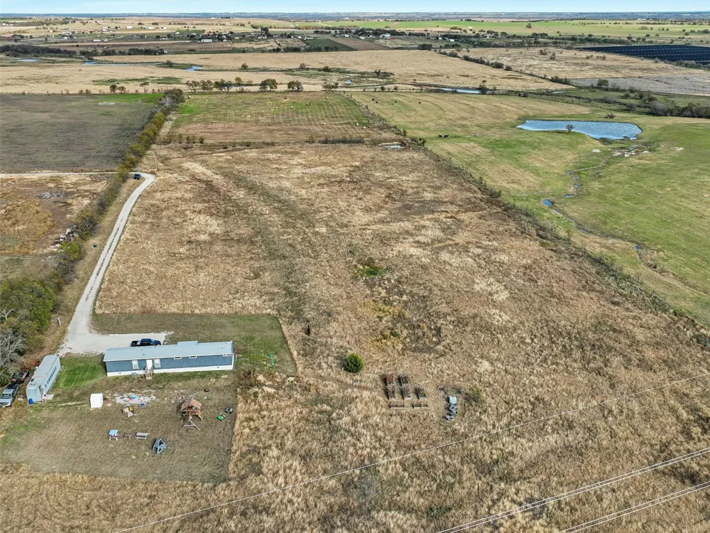 16384 FM  1173 Krum, TX 76249