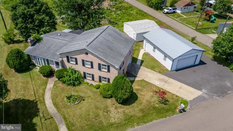 50 LINCOLN DRIVE