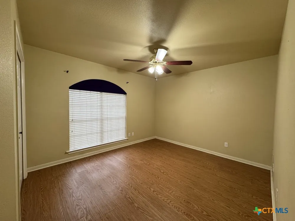 304 Ashland Creek Victoria, TX 77901