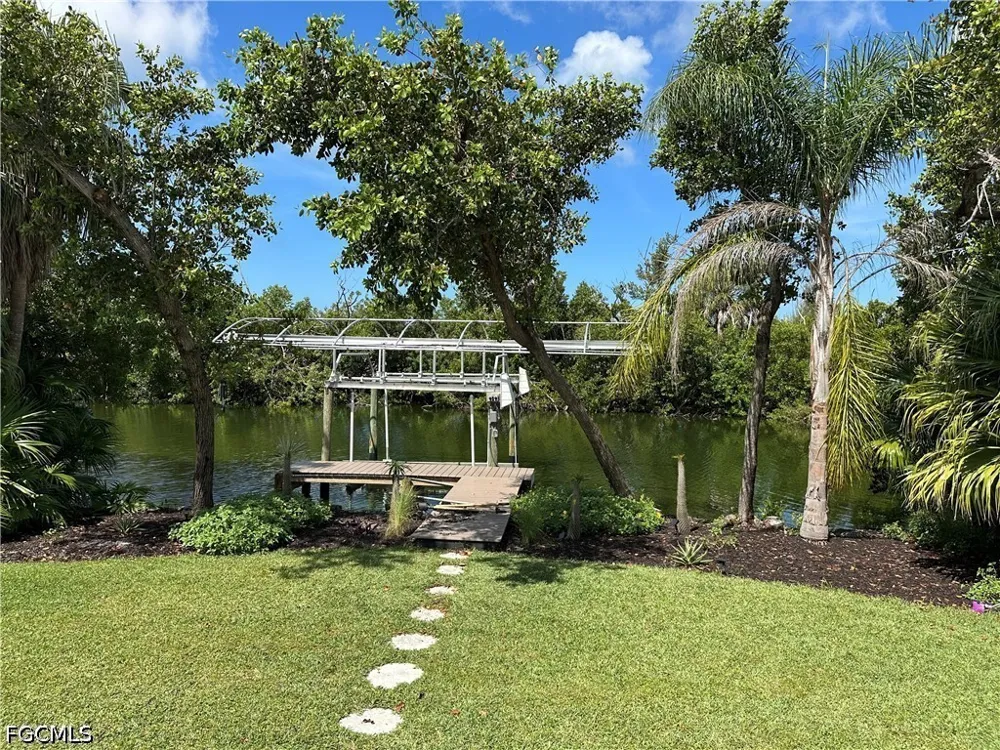 Cobiac Drive St James City, FL 33956