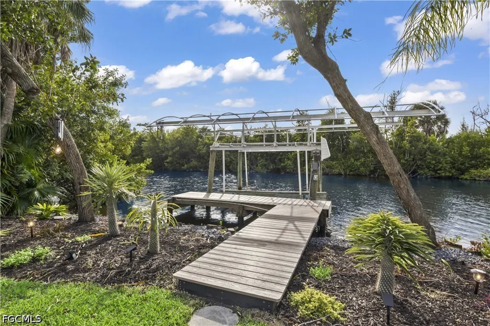 Cobiac Drive St James City, FL 33956