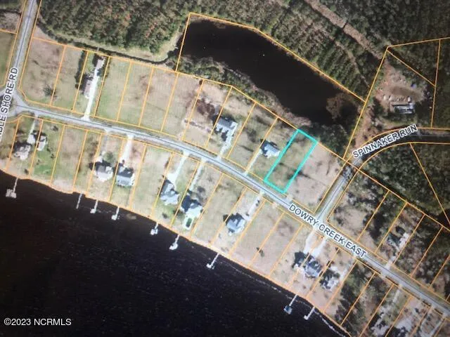 123 E Dowry Creek E Belhaven, NC 27810