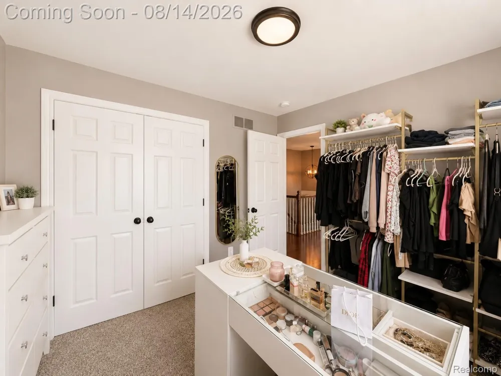 27688 Coleridge Street Harrison Charter Township, MI 48045