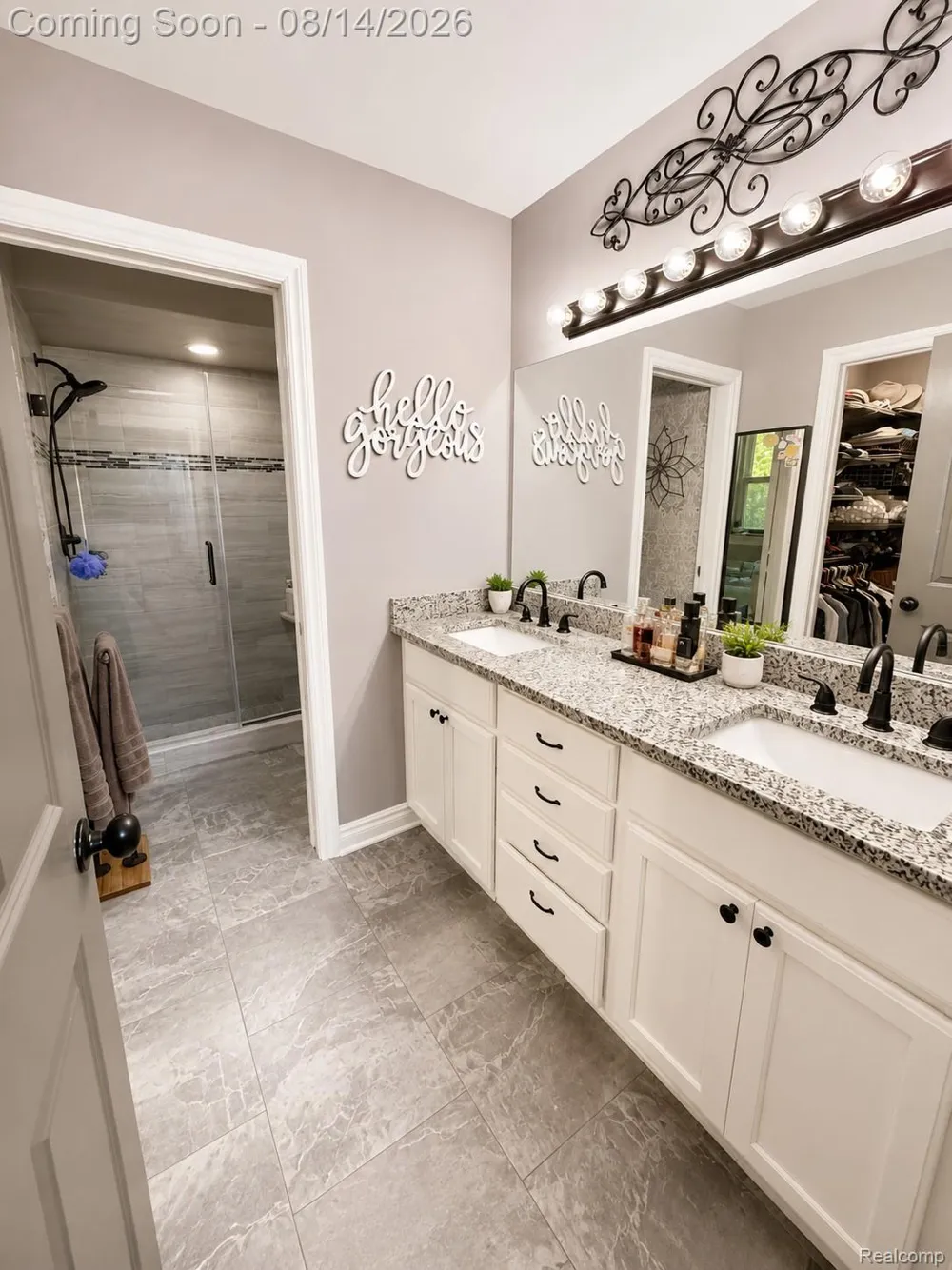 27688 Coleridge Street Harrison Charter Township, MI 48045