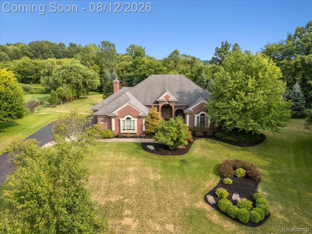 3279 Beach Lake Drive E Brighton Township, MI 48380