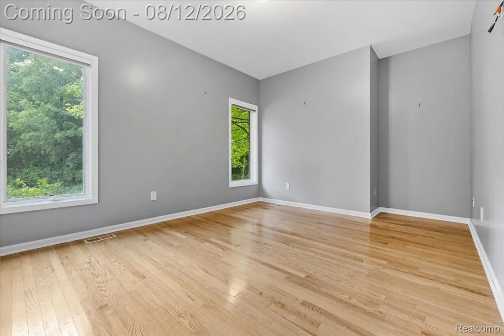 3279 Beach Lake Drive E Brighton Township, MI 48380