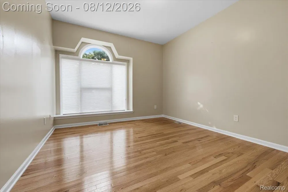 3279 Beach Lake Drive E Brighton Township, MI 48380