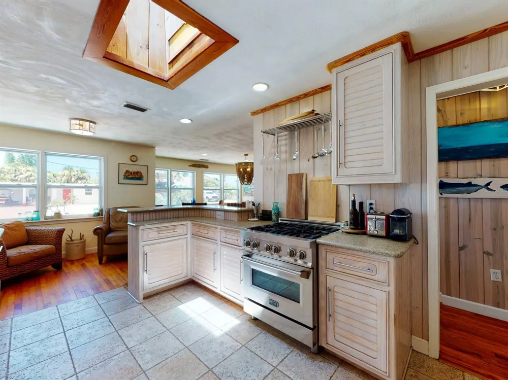207 Kirkland Road New Smyrna Beach, FL 32169
