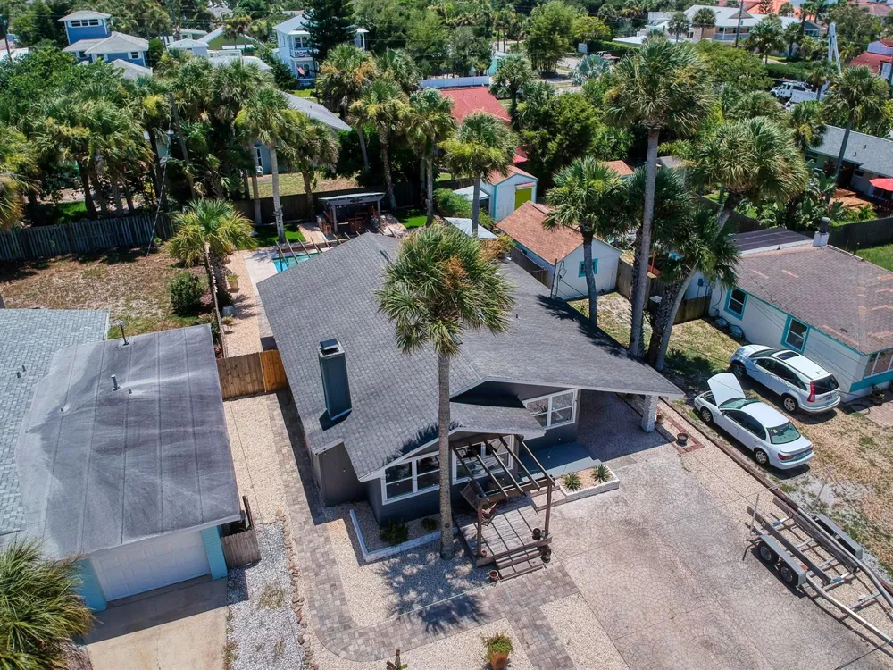 207 Kirkland Road New Smyrna Beach, FL 32169