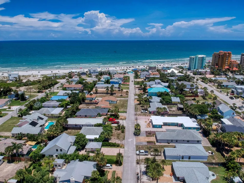 207 Kirkland Road New Smyrna Beach, FL 32169