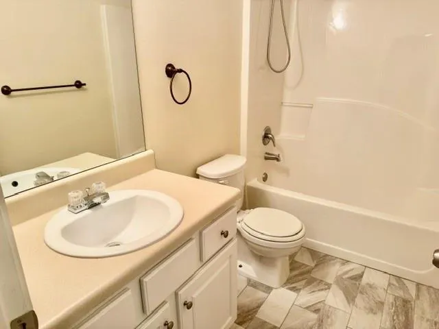 4339 Barcelona Trace Stone Mountain, GA 30083