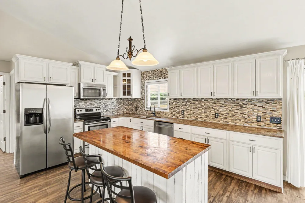 11456 Broughwell Road Rives Junction, MI 49277