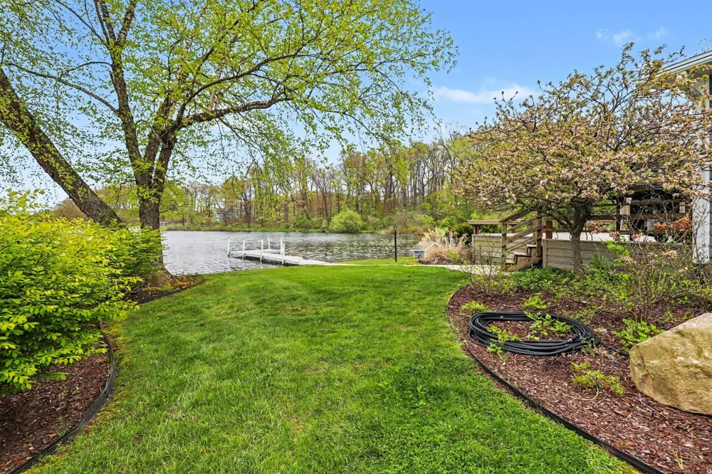 12417 Sunset Dr. Three Rivers, MI 49093