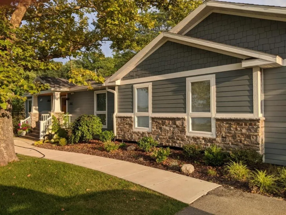 12417 Sunset Dr. Three Rivers, MI 49093