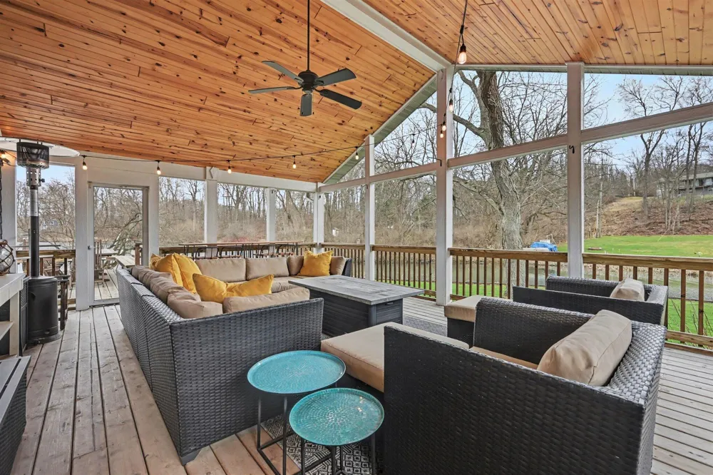 12417 Sunset Dr. Three Rivers, MI 49093