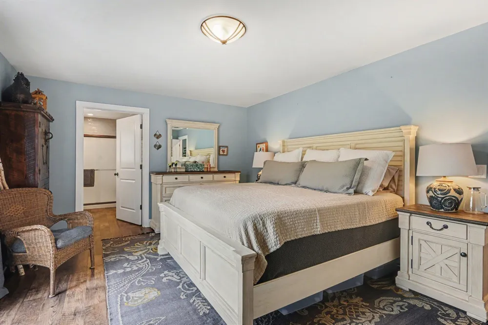 12417 Sunset Dr. Three Rivers, MI 49093