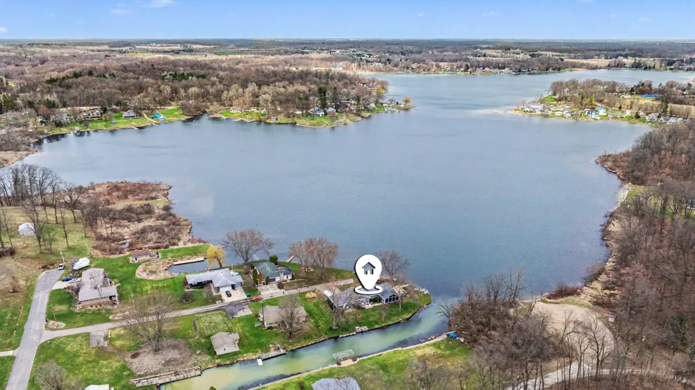 12417 Sunset Dr. Three Rivers, MI 49093