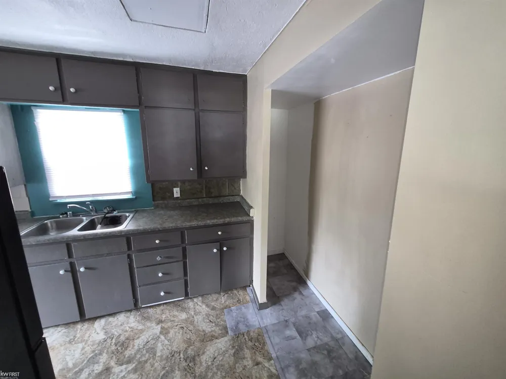 601 Lathrop Street Lansing City, MI 48912