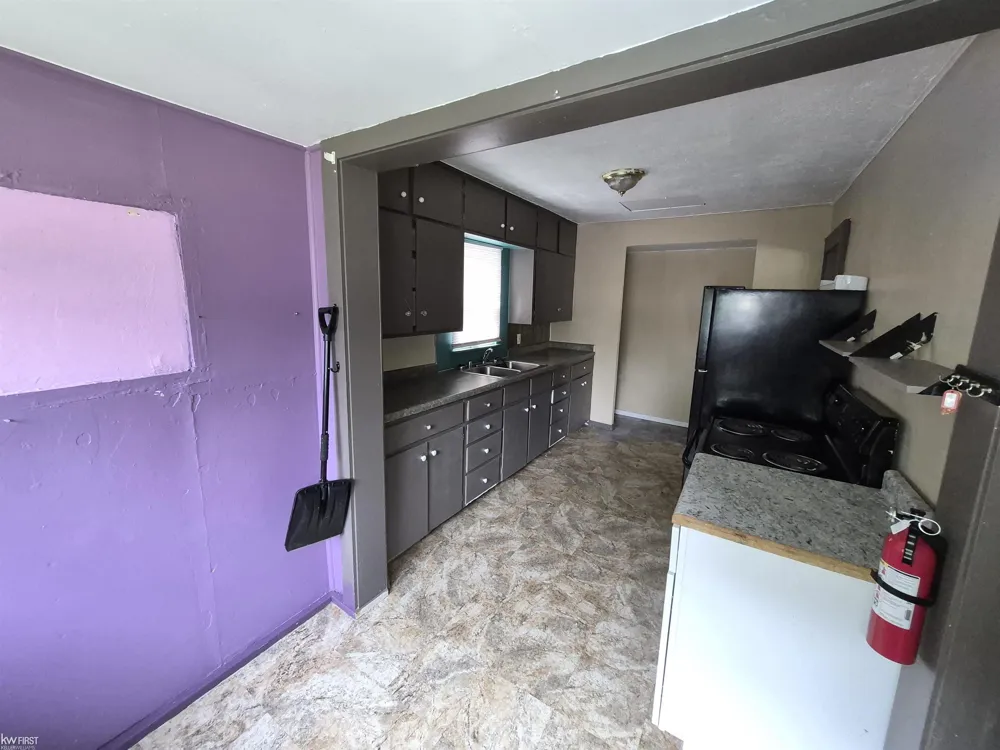 601 Lathrop Street Lansing City, MI 48912