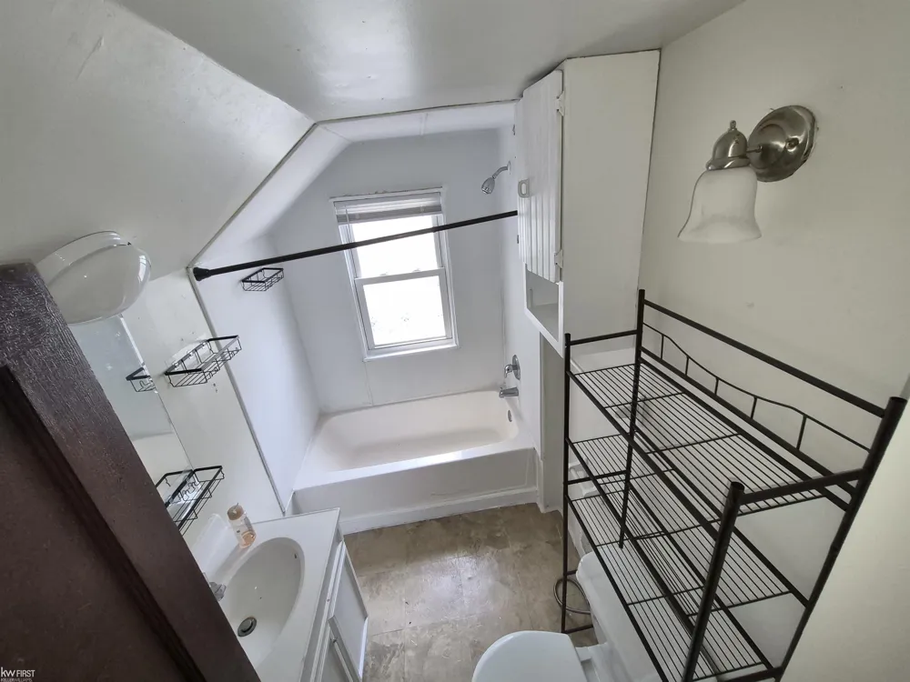 601 Lathrop Street Lansing City, MI 48912