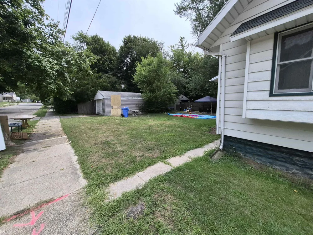 601 Lathrop Street Lansing City, MI 48912
