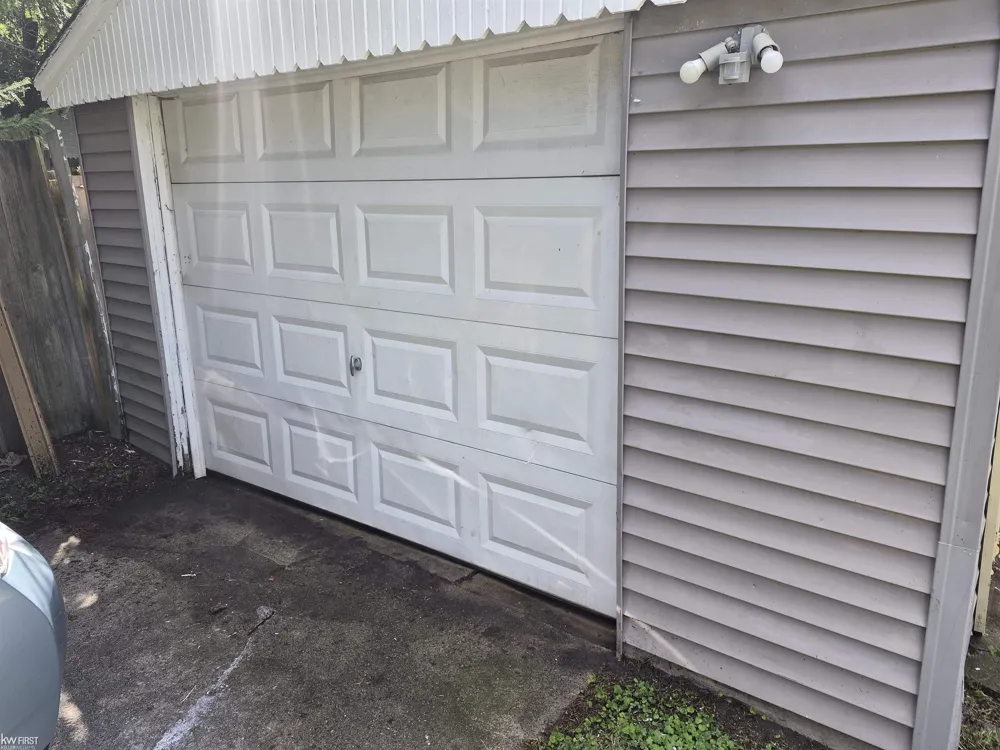 601 Lathrop Street Lansing City, MI 48912