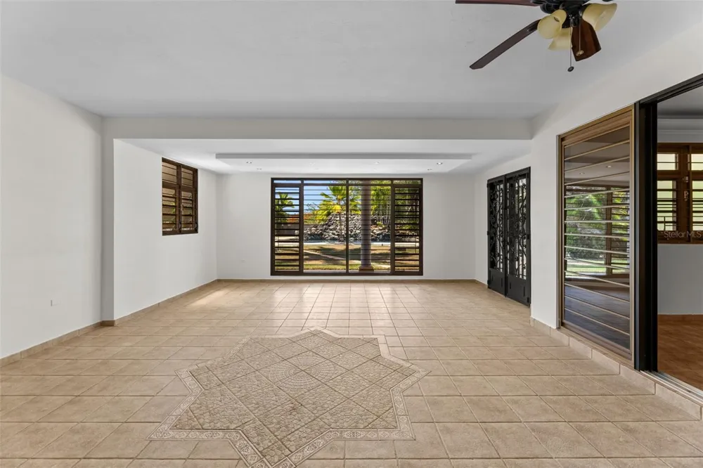ZARAGOZA  ST. HACIENDA EL MOLINO #C-12 Vega Alta, PR 00692