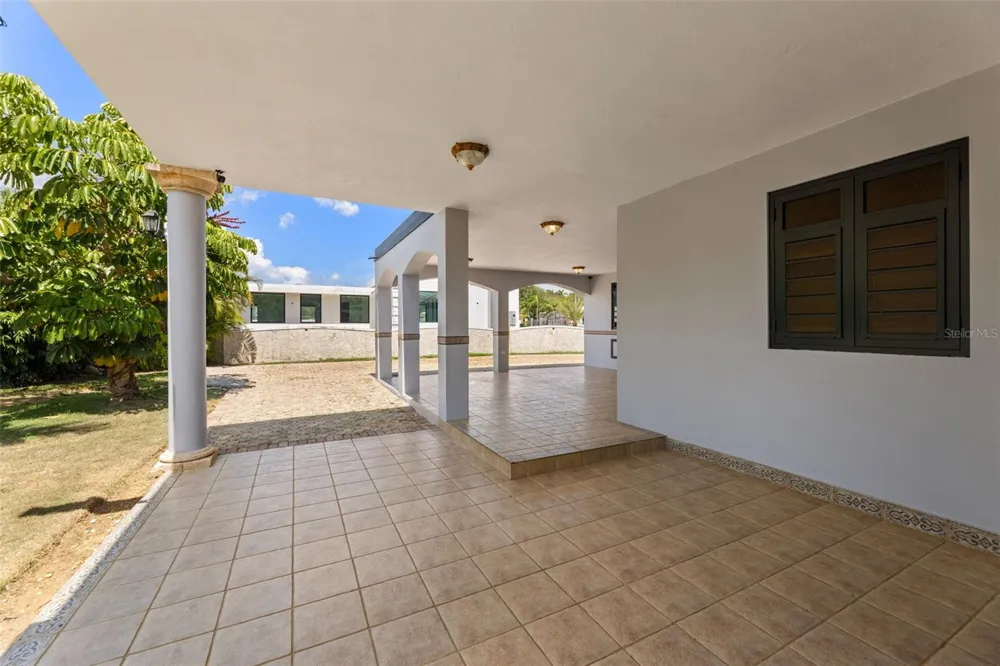 ZARAGOZA  ST. HACIENDA EL MOLINO #C-12 Vega Alta, PR 00692