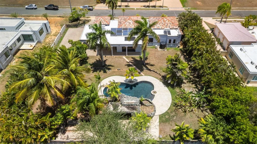 ZARAGOZA  ST. HACIENDA EL MOLINO #C-12 Vega Alta, PR 00692