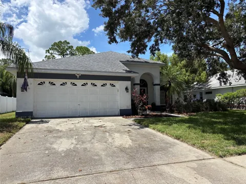 348 FOUNTAINVIEW CIRCLE