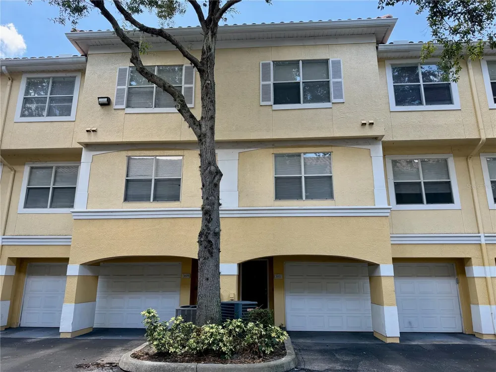 3011 LEGACY VILLAS DRIVE #3011 Maitland, FL 32751