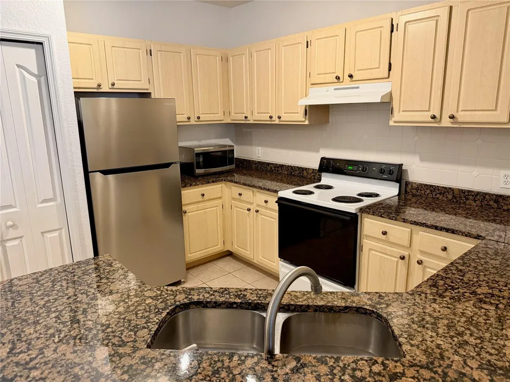 3011 LEGACY VILLAS DRIVE #3011 Maitland, FL 32751