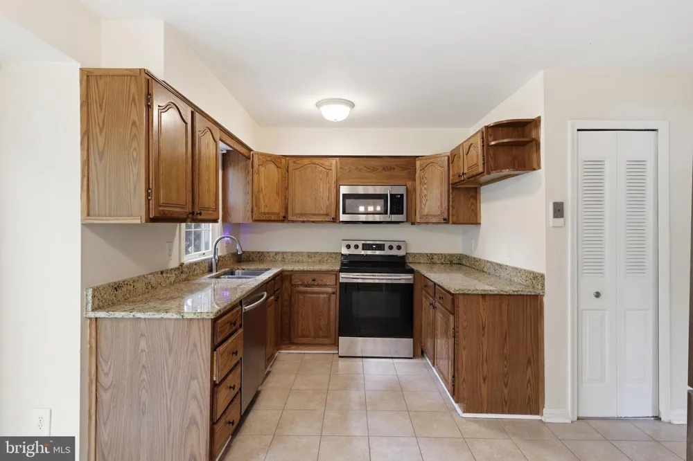 8747 ARLEY DRIVE Springfield, VA 22153