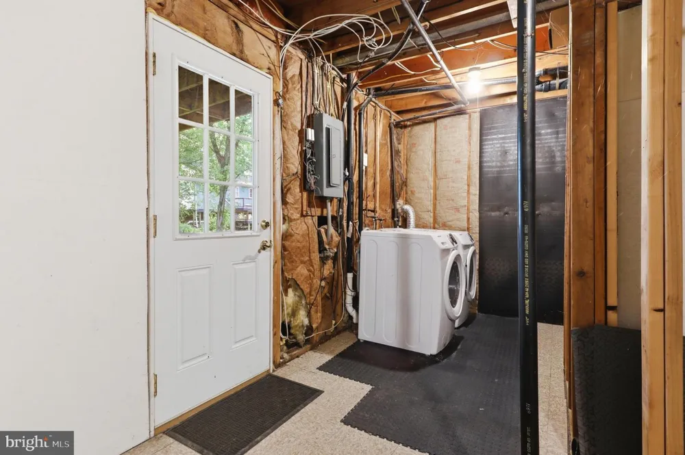8747 ARLEY DRIVE Springfield, VA 22153
