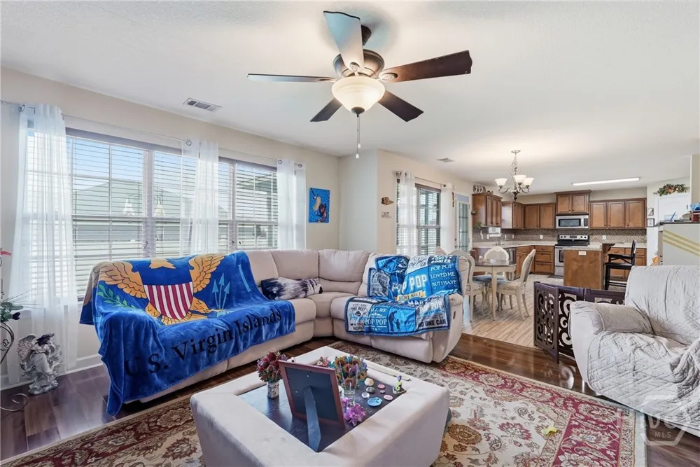 212 Manchester Court Midway, GA 31320