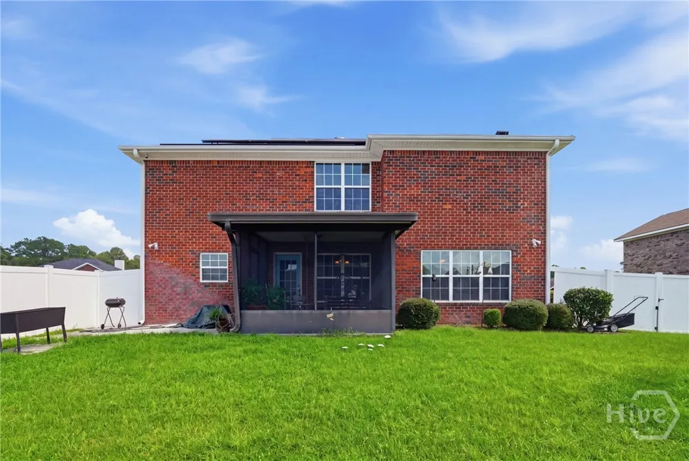 212 Manchester Court Midway, GA 31320