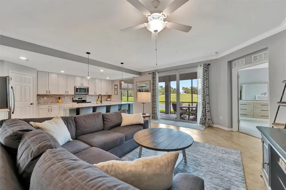 947 TIDEWATER SHORES LOOP Bradenton, FL 34208
