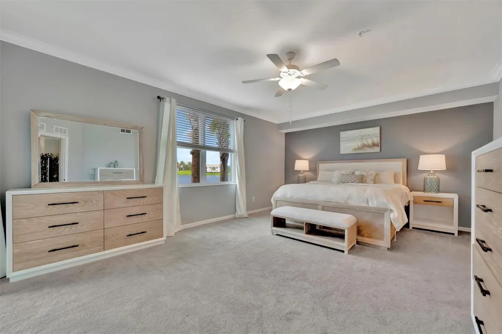 947 TIDEWATER SHORES LOOP Bradenton, FL 34208