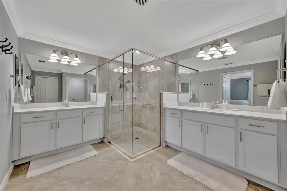 947 TIDEWATER SHORES LOOP Bradenton, FL 34208