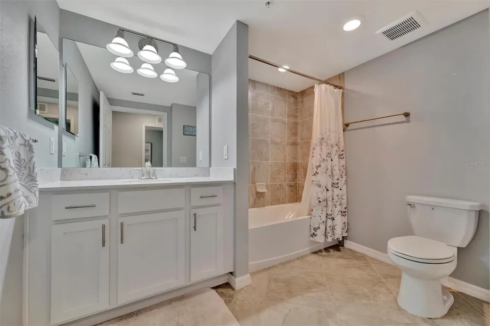 947 TIDEWATER SHORES LOOP Bradenton, FL 34208