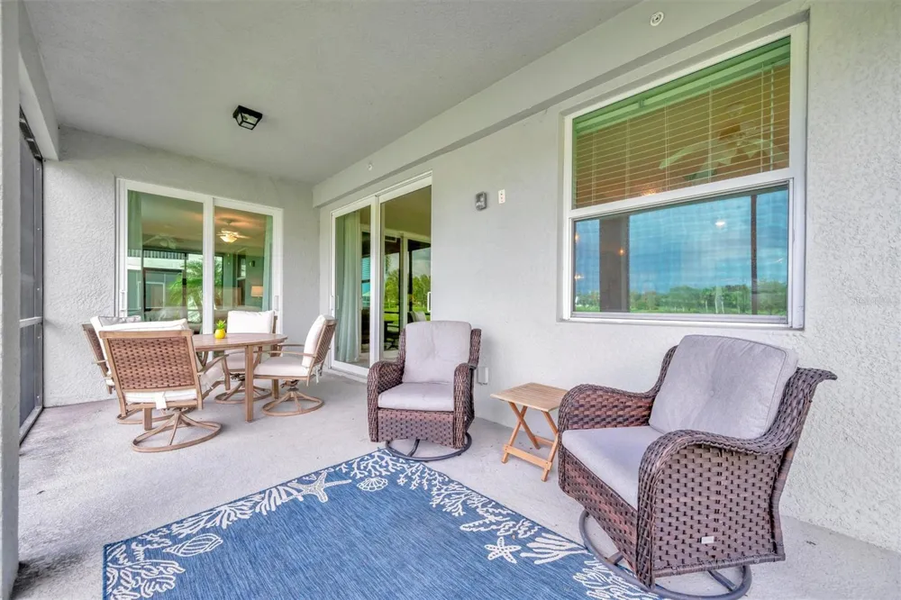 947 TIDEWATER SHORES LOOP Bradenton, FL 34208