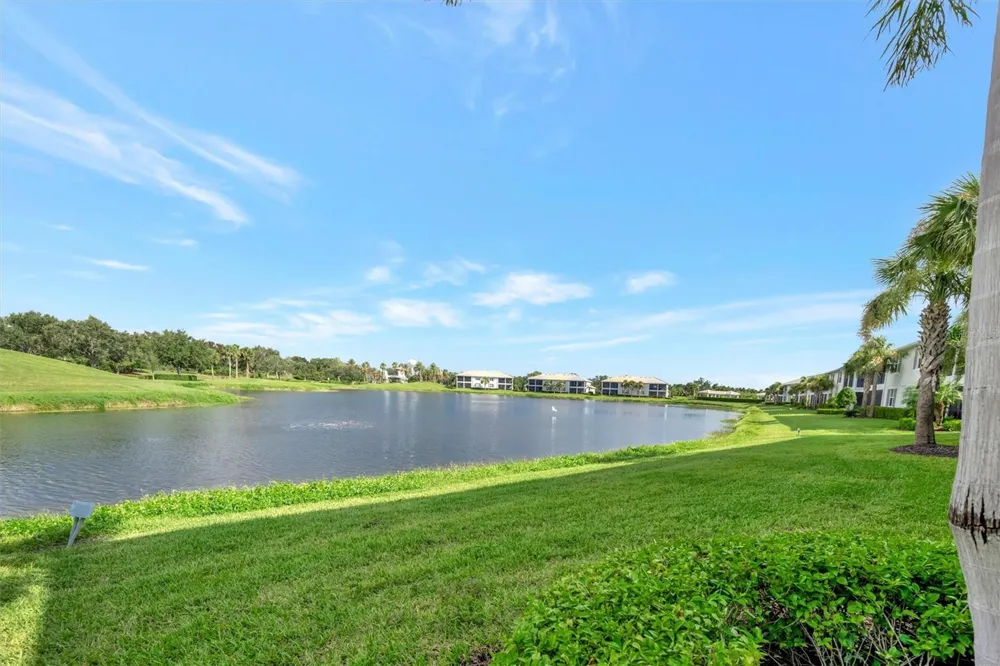 947 TIDEWATER SHORES LOOP Bradenton, FL 34208