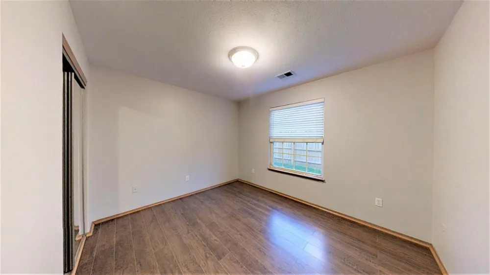 1945 W 86th Lane Merrillville, IN 46410
