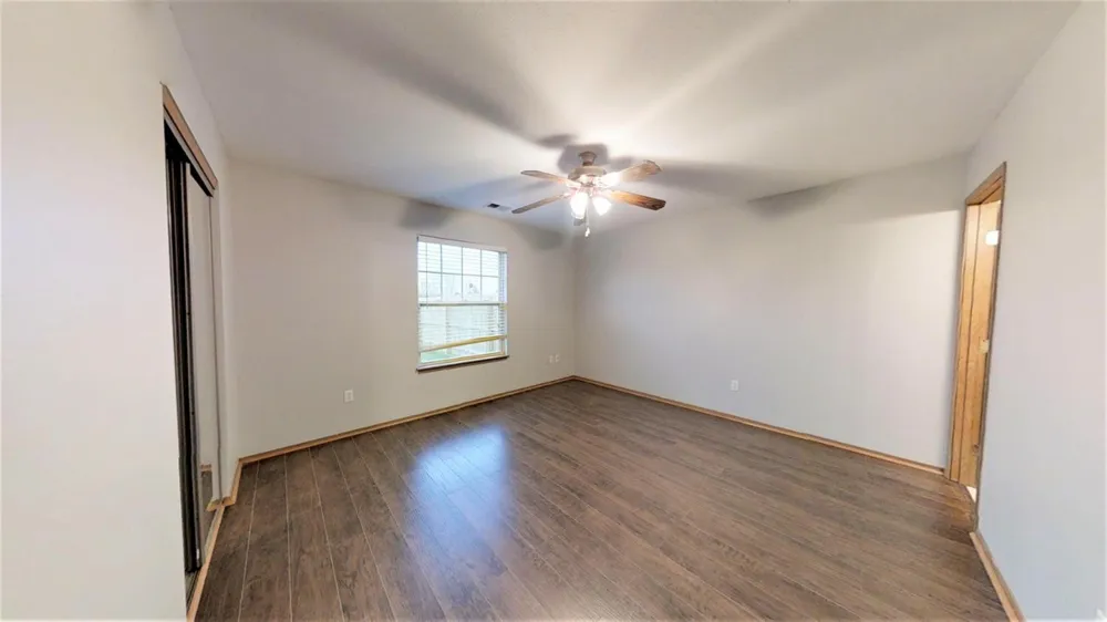 1945 W 86th Lane Merrillville, IN 46410