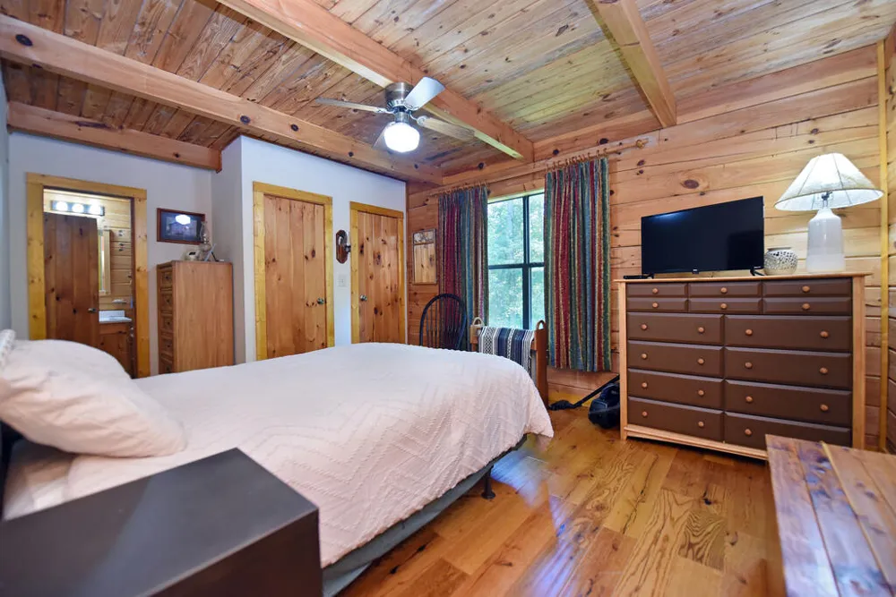 566 Sharewood Forest Morganton, GA 30560
