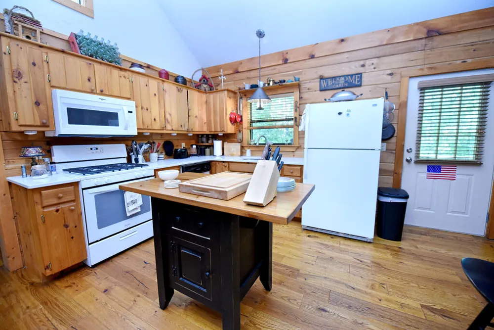 566 Sharewood Forest Morganton, GA 30560
