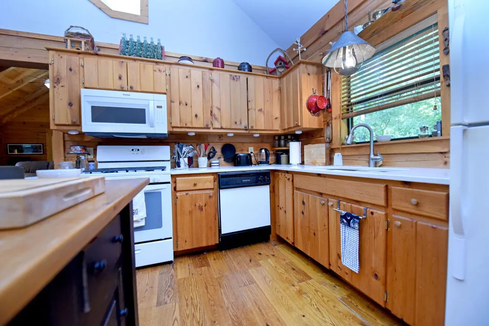 566 Sharewood Forest Morganton, GA 30560