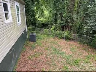 826 W Davidson Avenue Gastonia, NC 28052