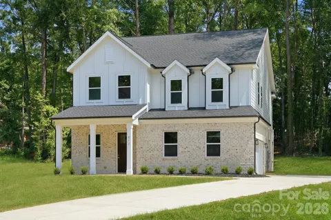 612 Camelot Drive